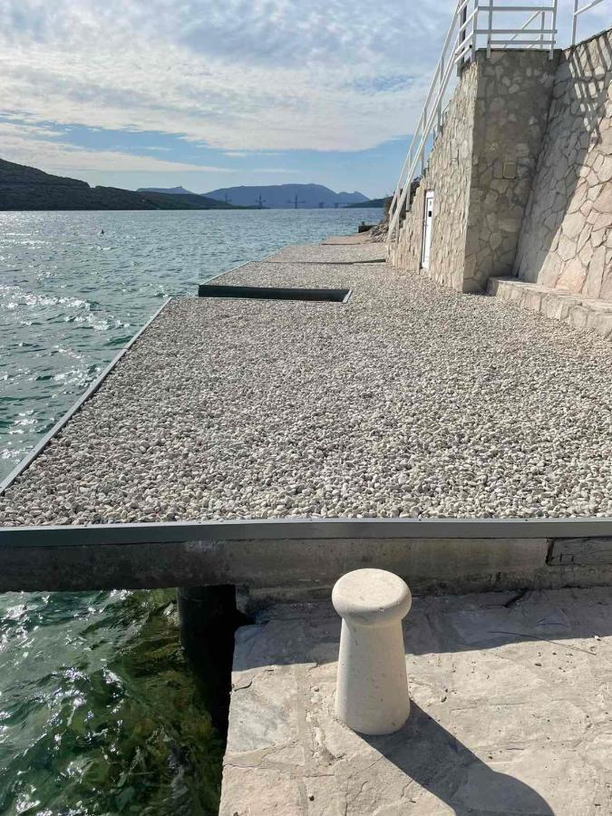 Lukrecia Appartamento Neum
