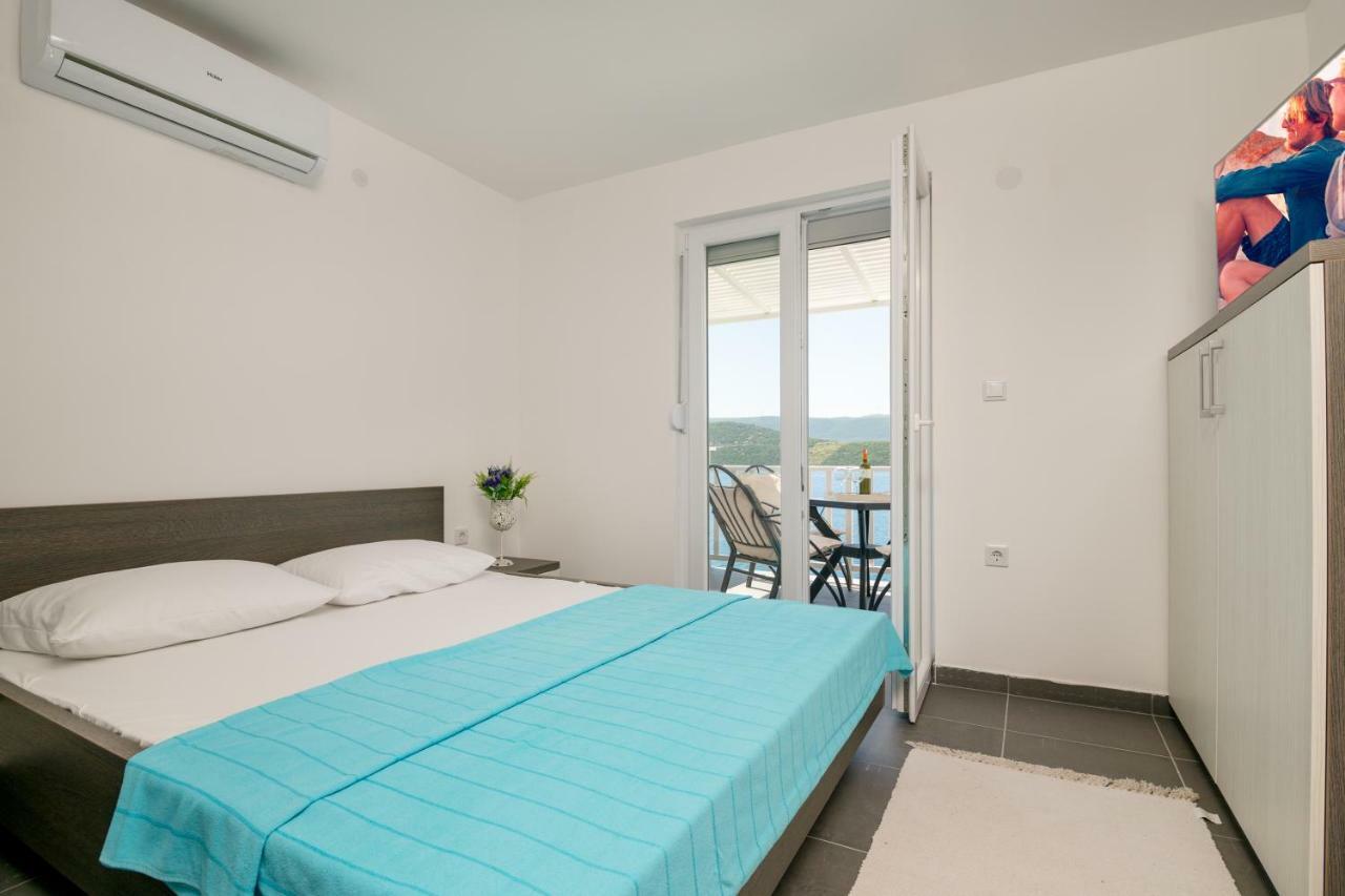 Apartment Lukrecia *
